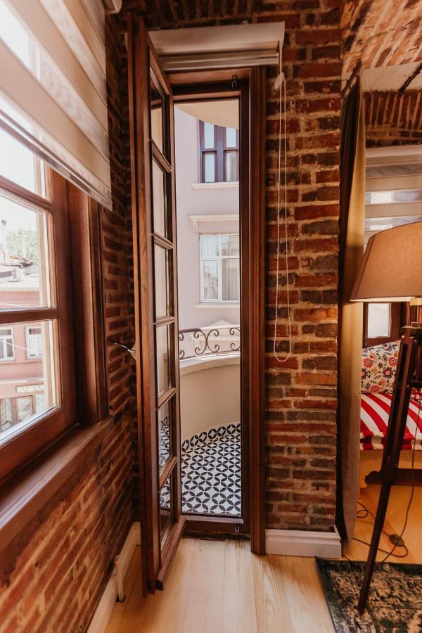 Galadoo Suites Istanbul Exterior photo